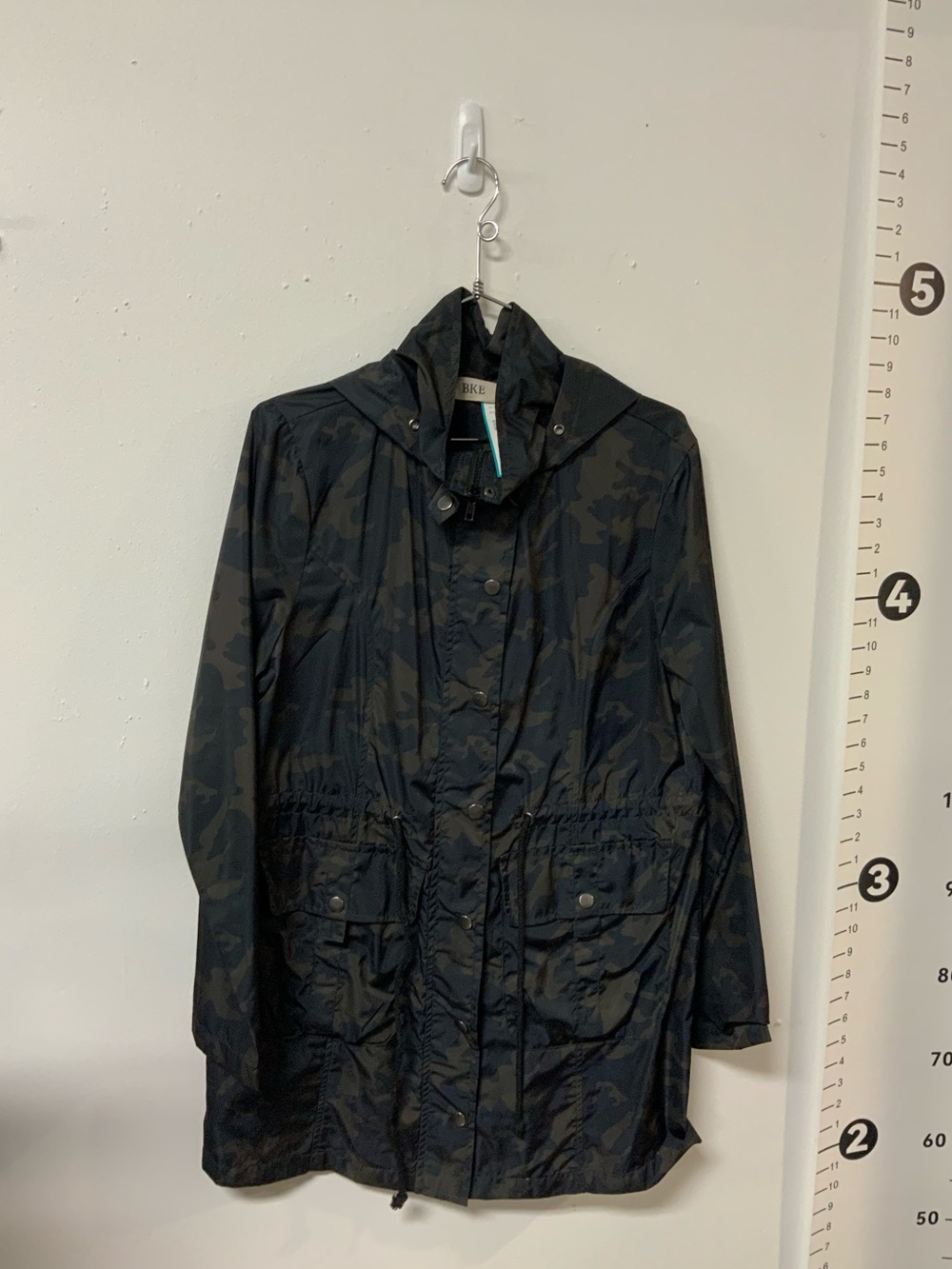 BKE windbreaker